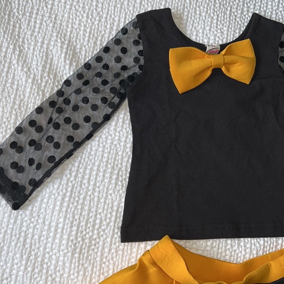 NWT 3T Matching Yellow & Black Adorable Skirt and Shirt Set with Bows and Lace - Picture 6 of 9